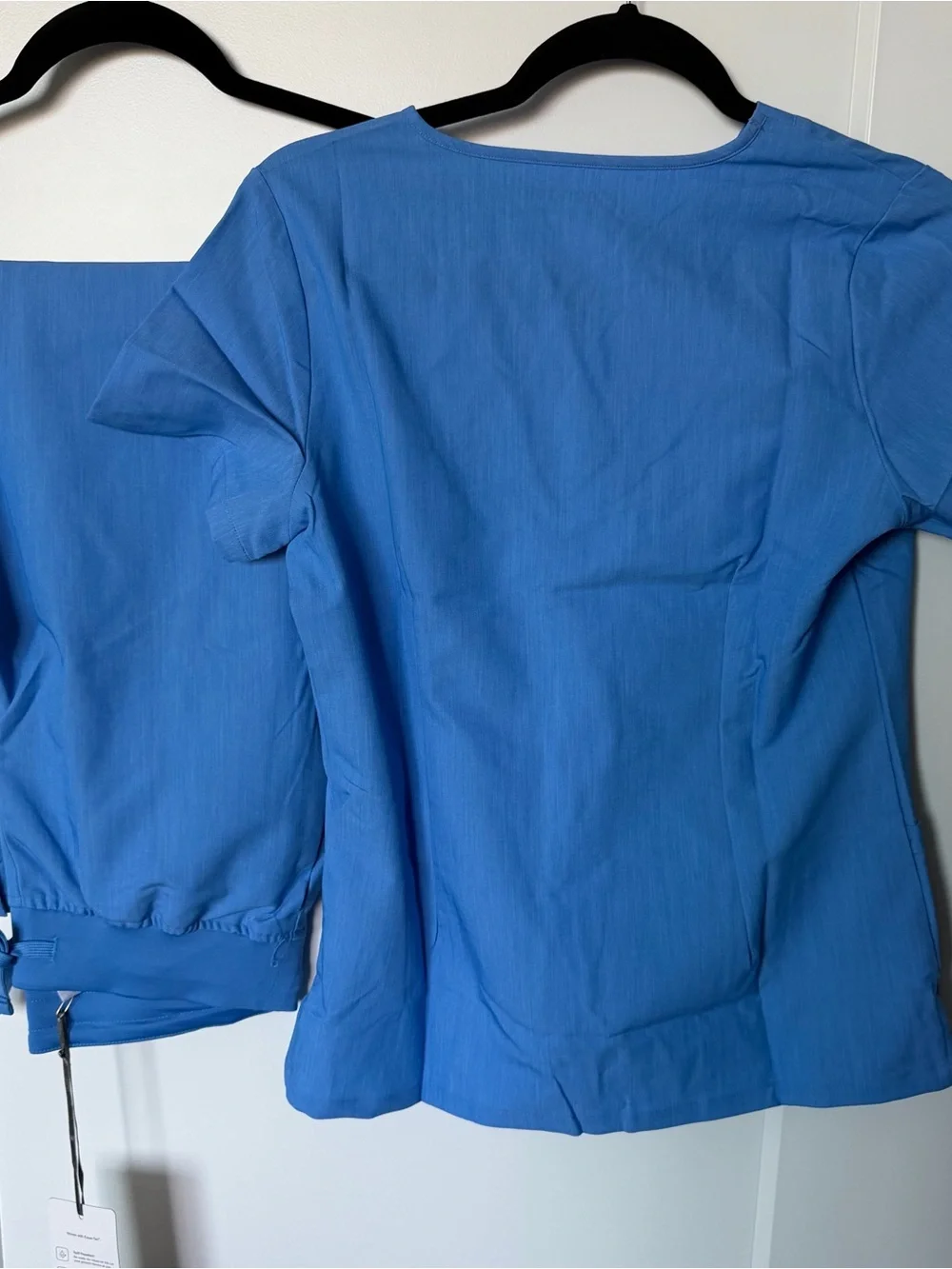 Mandala Scrubs Set in Heather Blue NWT - Picture 6 of 7
